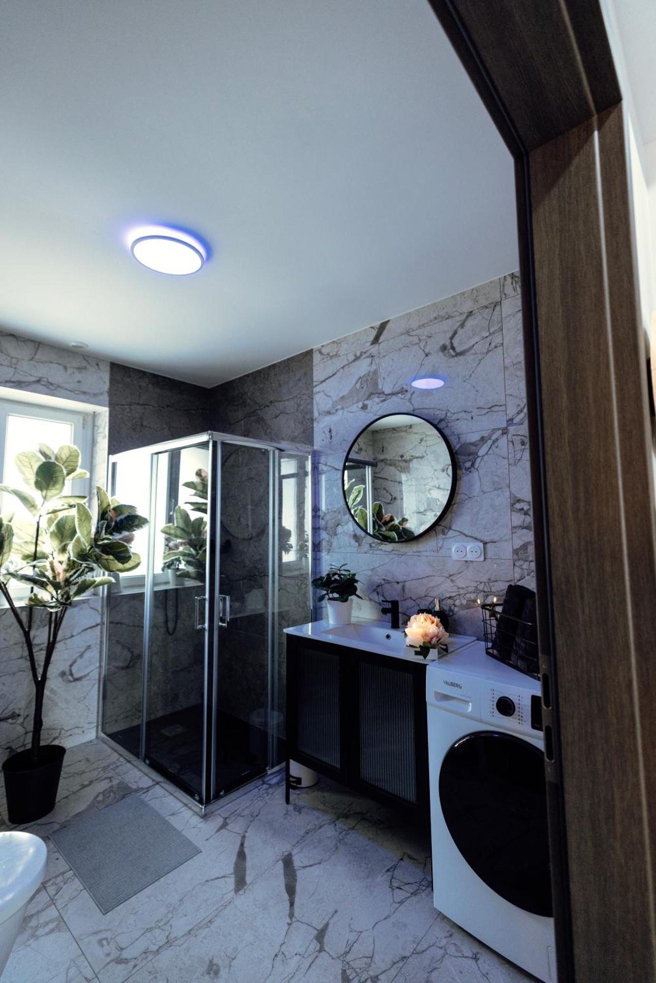 Appartement Prestige Lumineux Jacuzzi Parking Prive *